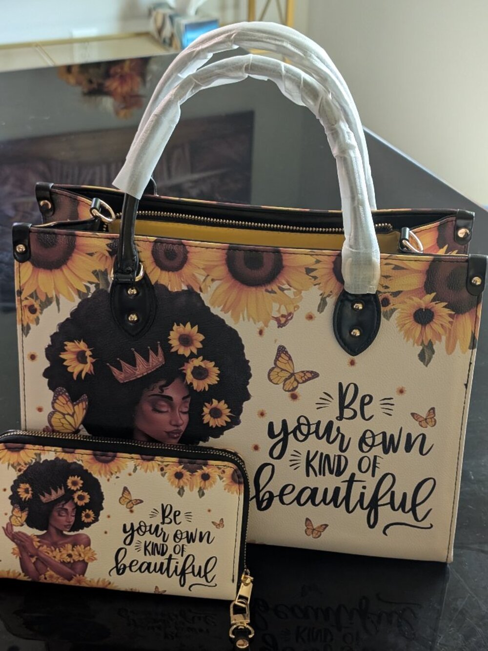 Be your own kind of beautiful purse and wallet